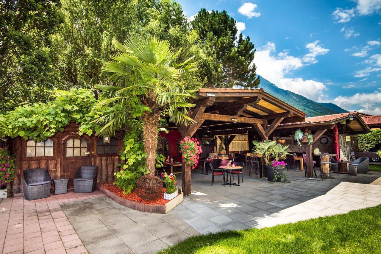 Reves Gourmands, Hotellerie & Gastronomie Vernayaz Exteriér fotografie