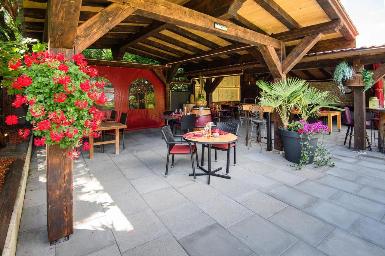 Reves Gourmands, Hotellerie & Gastronomie Vernayaz Exteriér fotografie