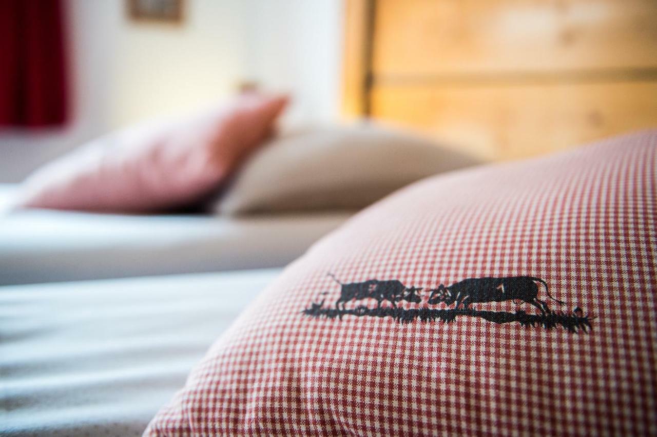 Reves Gourmands, Hotellerie & Gastronomie Vernayaz Exteriér fotografie